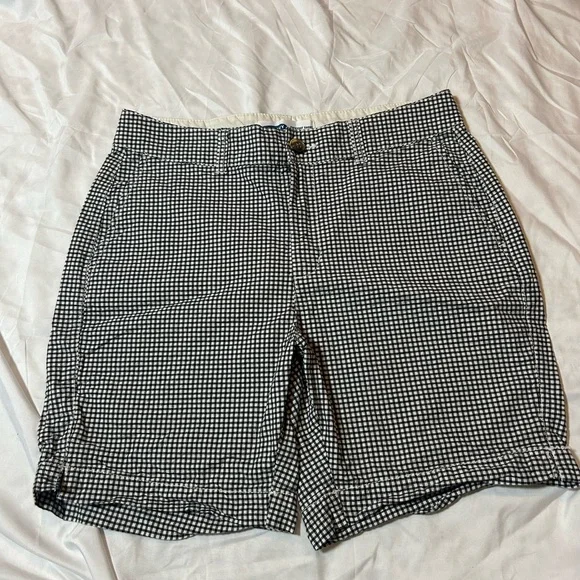 Old Navy Womens Everyday Shorts High Rise Gingham Check Black & White Sz 6 - Picture 2 of 6